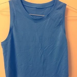 Lululemon crop tank